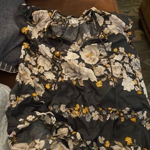 Old navy shirt women’s LArge